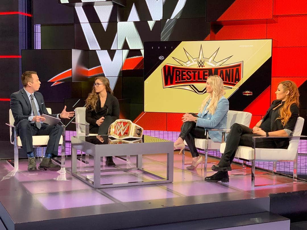 WWEさんのインスタグラム写真 - (WWEInstagram)「This morning on @sportscenter, @rondarousey, @charlottewwe & @beckylynchwwe took part in their first interview since being announced as the Main Event of #WrestleMania!」3月26日 22時49分 - wwe