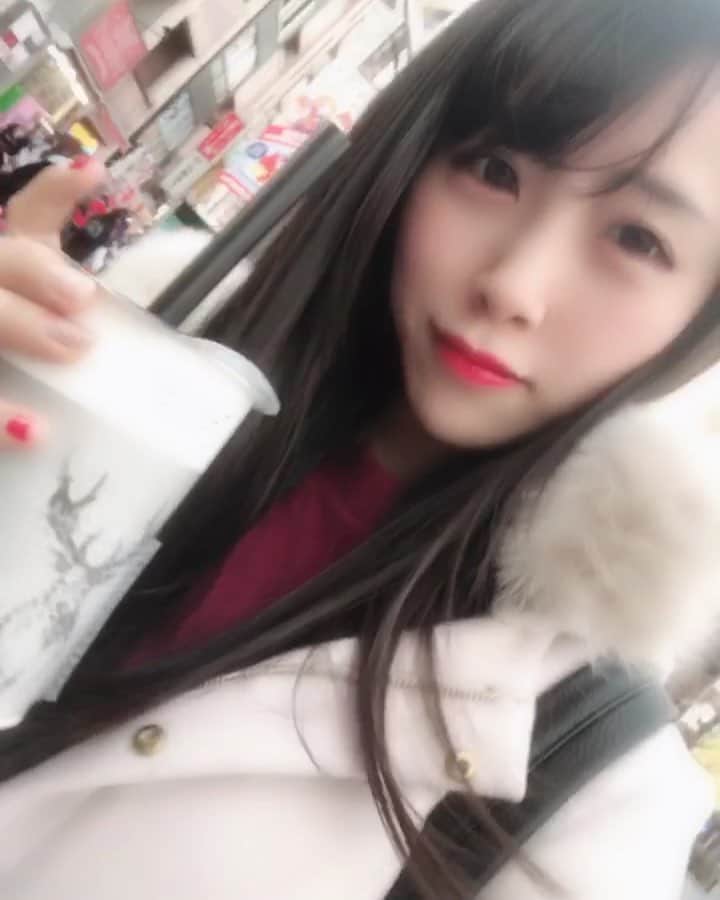 のインスタグラム：「おやくま🐻 . . #おやすみ #goodnight #🌙 #おやくま #日々の出会いに感謝 #バクステ外神田一丁目 #いっちょめ #熊本美和 #miwakumamoto  #アイドル #idol #일본 #아이돌 #アイドルボウラー #Pリーガー #プロボウラーになりたい #instagood #followme #kawaii #makeup #beauty #黒髪 #乾杯 っていってる #多分 #ジアレイ #タピオカ #hot #すきぴ」