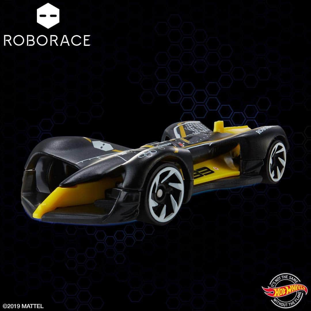 Hot Wheelsさんのインスタグラム写真 - (Hot WheelsInstagram)「We’re ready for the future of racing with our newest collab with @roborace. Stay tuned for more to come. #HotWheelsxRoborace . . . #hotwheels #roborace #hotwheelscollectors #diecast」3月27日 0時48分 - hotwheelsofficial