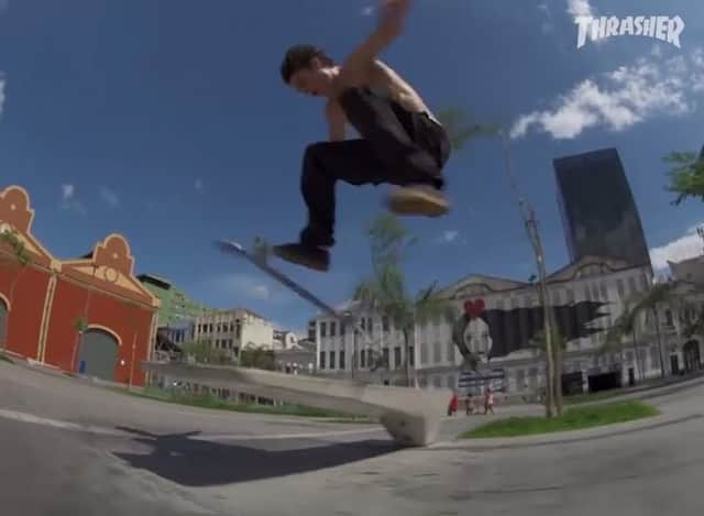 のインスタグラム：「PLAZACATION in RIO starring @yurifacchini 🇧🇷 Now playing on ThrasherMagazine.com 📡 🎬 @bo_def_son」