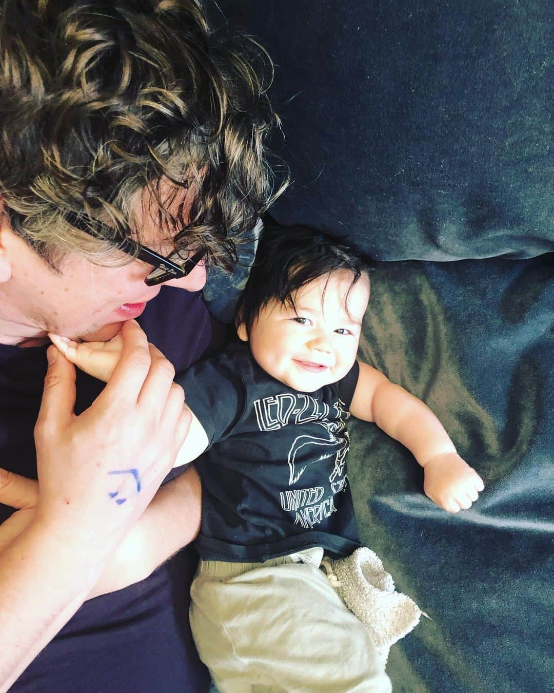 ミシェル・ブランチさんのインスタグラム写真 - (ミシェル・ブランチInstagram)「My boys ❤️」3月27日 0時51分 - michellebranch