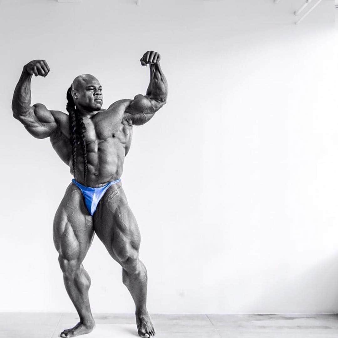カイ・グリーンさんのインスタグラム写真 - (カイ・グリーンInstagram)「Whether it's bodybuilding or any other task at hand, start brainstorming about how you can make your goals a reality. Are you doing everything necessary at all times to be where you want to be? Rest assured we still have time to be where we want to be.」3月27日 1時10分 - kaigreene