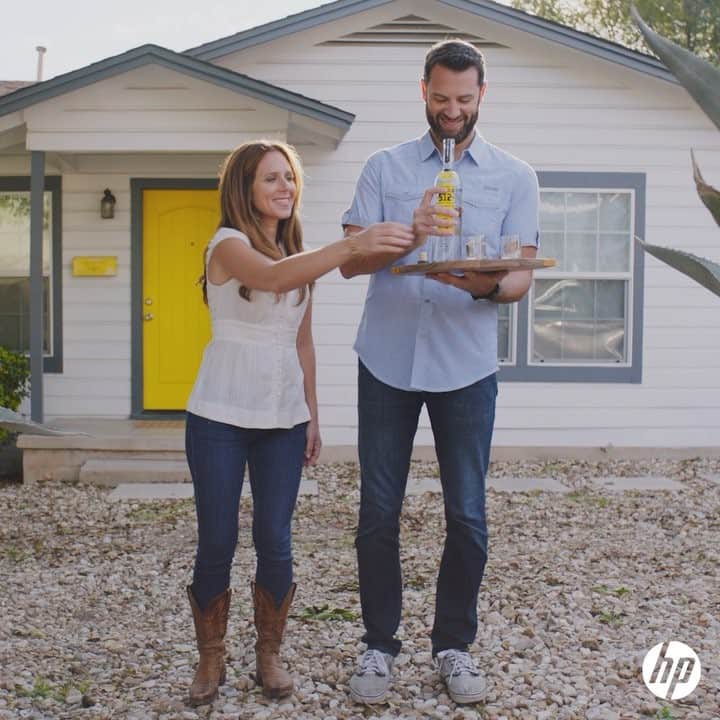 HP（ヒューレット・パッカード）のインスタグラム：「Crunched for time? Getting things done doesn’t have to take long: use Smart Tasks to scan, save and share docs on the go. #KeepReinventing」
