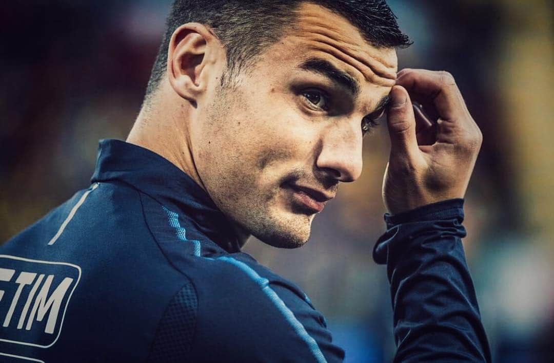 フェデリコ・ボナッツォーリのインスタグラム：「È sempre bello vestire l’azzurro ! Sono stati 10 giorni  intensi 🇮🇹, ora testa al campionato !💪👀 #U21#Padova」