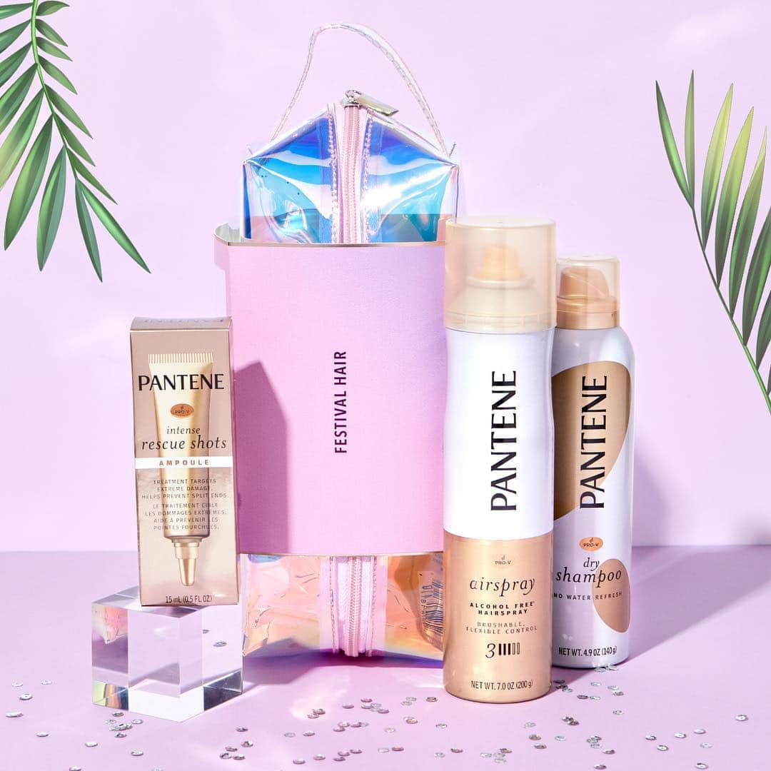 コーチェラさんのインスタグラム写真 - (コーチェラInstagram)「Get your Festival Hair Kit now & find @pantene’s lounge on the polo fields 🌸 Link in bio #PanteneCoachella」3月27日 2時23分 - coachella