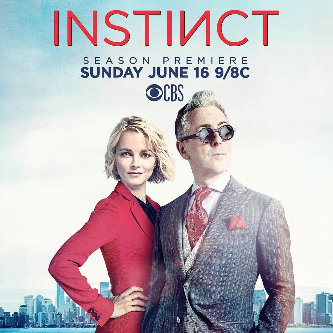 アラン・カミングさんのインスタグラム写真 - (アラン・カミングInstagram)「Look what’s back! @instinctcbs has its season 2 US premiere on Sunday June 16th at 9/8C only on @cbstv And @bojnovak and I have new hair!」3月27日 2時48分 - alancummingreally