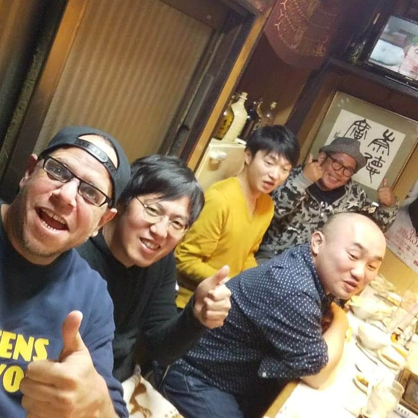 五十嵐サキさんのインスタグラム写真 - (五十嵐サキInstagram)「食事会🤣  #堺　の #焼き肉 #おさむちゃん #高井くん　のお声かけでしたが #仕事　で不参加になり #こちらのメンバー　で食事会参加となりました #高井くん#森田くん　のお知り合いでもある #アクサ　の #杉ちゃん　に #沢山#御馳走になりました #美味し過ぎる#お肉 #至福#楽しい時間　でした #腹ペコ　にしといて良かった #そろそろ寝ます #お休みなさい #五十嵐サキ」3月27日 2時53分 - saki_igarashi