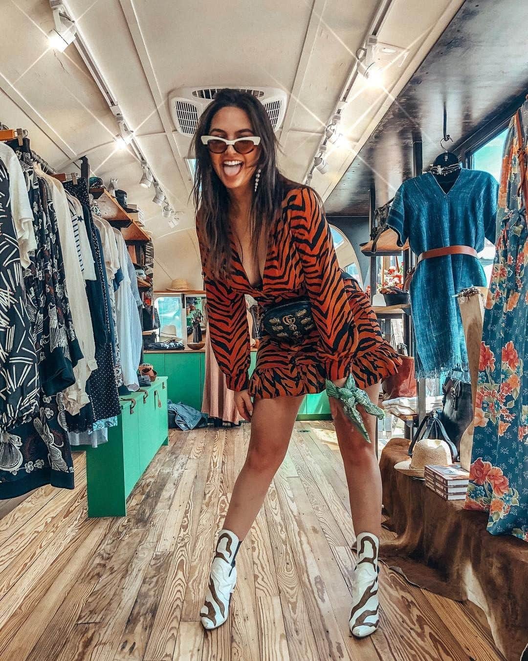 ASOSさんのインスタグラム写真 - (ASOSInstagram)「When there are two consecutive days of sun and you go straight into festival mode 🌞 📸 @lexiconofstyle 🔎 ASOS DESIGN dress (1369036) 🗣 Image description: Alexandra wearing a red tiger-print dress and boots」3月27日 3時03分 - asos