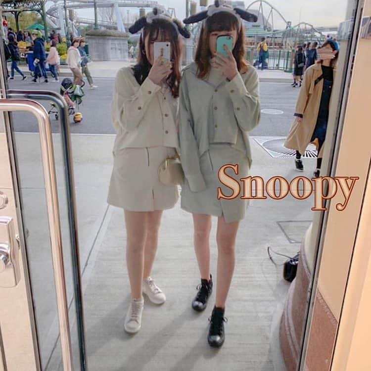 R i R y (リリー)さんのインスタグラム写真 - (R i R y (リリー)Instagram)「~velleガールのおしゃれコーデ~﻿﻿﻿ ﻿﻿﻿ # やタグ付けしてくれたvelleガールのおしゃれコーデを紹介❤︎﻿﻿ 今回はユニバコーデ🎉﻿ ﻿﻿ ﻿﻿﻿﻿ Photo by﻿﻿﻿﻿ @iampochan8  @chaacha3112﻿ @ns___ami﻿ @r_2797__﻿ @ayamisa_twins﻿ ﻿﻿﻿﻿ ✴︎---------------✴︎---------------✴︎﻿﻿﻿﻿ ﻿﻿﻿﻿ ▶▶サイト&SNSで掲載する写真を募集中📸﻿﻿﻿﻿ カワイイ写真が撮れたら、@velle.jpをタグ付けするか、ハッシュタグ#velle_jp をつけて投稿してみてね♪﻿﻿﻿﻿ ﻿﻿﻿﻿ velle編集部と一緒にカワイイで溢れるvelleを創っていこう😚」3月27日 14時18分 - velle.jp
