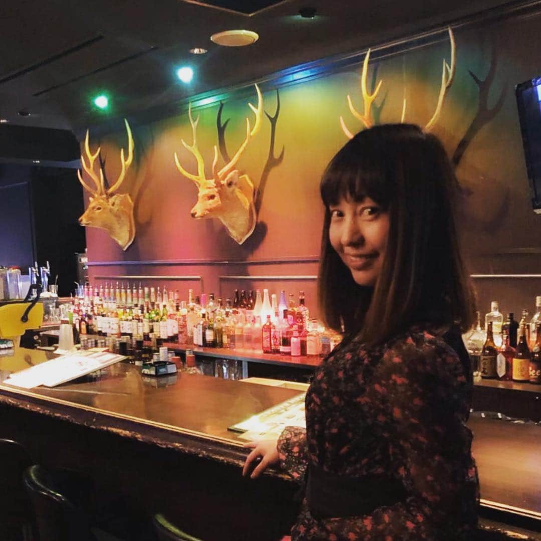 正田美里（みさみさ）さんのインスタグラム写真 - (正田美里（みさみさ）Instagram)「‪日本初のVRを使用したシューティングゲームのお披露目イベントが明日(2019年3月28(木)PM18：30～PM22：30)で開催されます！‬ ‪「VAR BOX STARTUP PARTY」‬ ‪なんと！この日は、参加費、ドリンクが全て無料なのです！‬ 時間空いている方、絶対来た方が良いです（笑）  VRも、もちろん出来ます！！ ウピウピ隊も参加するので、みんなで楽しくイベント盛り上がりましょ。 ‬ ‪場所:Bee池袋東口店 東京都豊島区東池袋1丁目29-1 サントロペ池袋ビル8F‬ ‪主催  株式会社VAR LIVE JAPAN‬  http://www.bee-style.jp/bee/shop/ikebukuro.html  #日本初 #VR #シューティング #shooting #池袋 #Bee #ダーツ」3月27日 12時42分 - misamisaupiupi