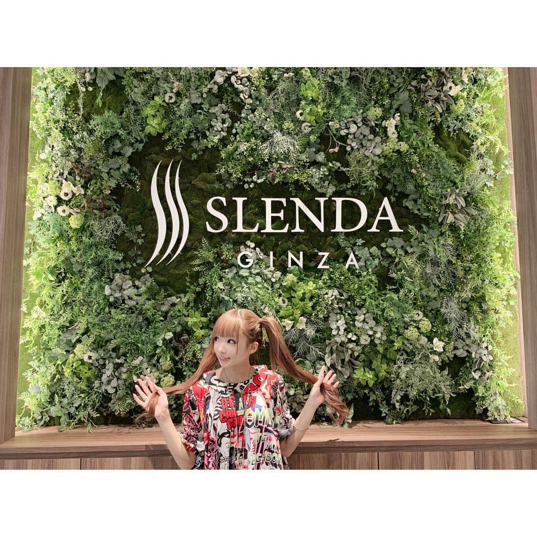 椎名ひかり（ひかりん）さんのインスタグラム写真 - (椎名ひかり（ひかりん）Instagram)「#SLENDA #slendaginza #遺伝子検査 #遺伝子検査ダイエット #ひつじタイプ #ダイエット #痩せたい女子必見  痩せたい女子の味方！銀座にあるSLENDAさんへ行って来ました！  遺伝子検査をしてくれて、自分が何で太りやすいか、などがまるわかりです！「友達が痩せたあのダイエット方法、私も実践してるのに全然痩せない…効果がない…むしろ太った…」 それは、遺伝子的にあなたの体質には合わないダイエット方法なのかもしれません！！！まずは自分を知ることから！あなたは何タイプかな？  ぴかりんは羊タイプでした！！太りやすい箇所は下半身で、ものすごく当たってます！  占いみたいで楽しいし是非是非皆様も自分を知って、自分に合ったダイエットをする為にも、SLENDA行ってみてね☆ 「ぴかりんのSNSを見た！」と予約時に伝えると通常価格の20%オフになります！おトク(ૢ˃ꌂ˂⁎)Շ^✩⃛ ご予約はこちら https://slenda-ginza.com/counseling/  もしくはコールセンターまでご連絡お願い致します！」3月27日 13時16分 - pikarin_shiina