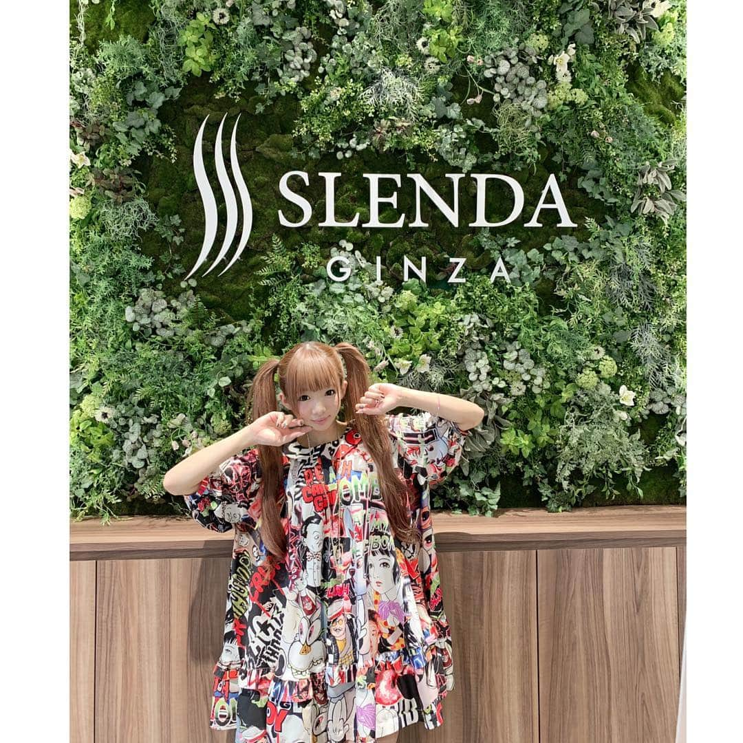 椎名ひかり（ひかりん）さんのインスタグラム写真 - (椎名ひかり（ひかりん）Instagram)「#SLENDA #slendaginza #遺伝子検査 #遺伝子検査ダイエット #ひつじタイプ #ダイエット #痩せたい女子必見  痩せたい女子の味方！銀座にあるSLENDAさんへ行って来ました！  遺伝子検査をしてくれて、自分が何で太りやすいか、などがまるわかりです！「友達が痩せたあのダイエット方法、私も実践してるのに全然痩せない…効果がない…むしろ太った…」 それは、遺伝子的にあなたの体質には合わないダイエット方法なのかもしれません！！！まずは自分を知ることから！あなたは何タイプかな？  ぴかりんは羊タイプでした！！太りやすい箇所は下半身で、ものすごく当たってます！  占いみたいで楽しいし是非是非皆様も自分を知って、自分に合ったダイエットをする為にも、SLENDA行ってみてね☆ 「ぴかりんのSNSを見た！」と予約時に伝えると通常価格の20%オフになります！おトク(ૢ˃ꌂ˂⁎)Շ^✩⃛ ご予約はこちら https://slenda-ginza.com/counseling/  もしくはコールセンターまでご連絡お願い致します！」3月27日 13時16分 - pikarin_shiina