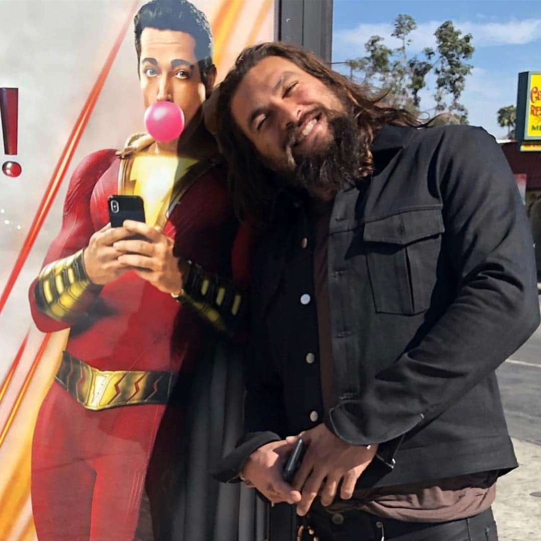 Warner Bros. Picturesさんのインスタグラム写真 - (Warner Bros. PicturesInstagram)「Regram from @prideofgypsies: So proud of my friend @zacharylevi and my producer Peter Safran #shazam April 5 it’s on. Can’t wait  Aloha j」3月27日 13時49分 - wbpictures