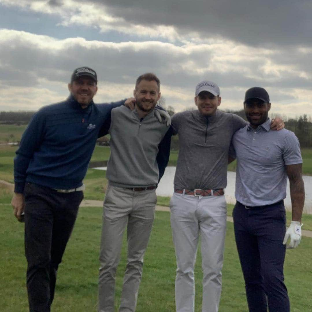 グレン・ジョンソンさんのインスタグラム写真 - (グレン・ジョンソンInstagram)「This game is even better when you win. Nice knock at London Club.... #golf #tuesdays #life #mates #winner」3月27日 5時18分 - glenj8