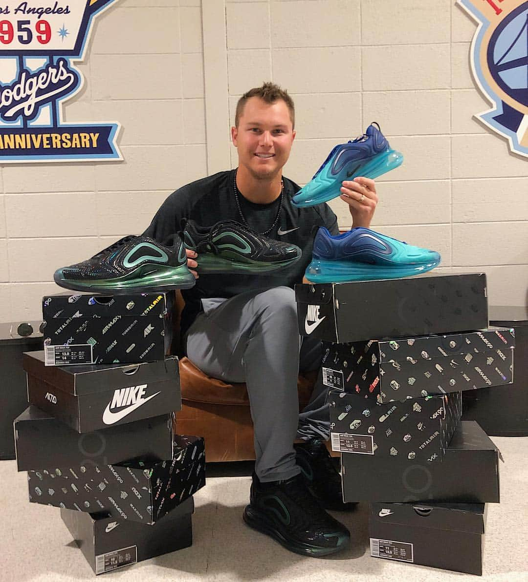 ジョク・ピーダーソンさんのインスタグラム写真 - (ジョク・ピーダーソンInstagram)「🚨Contest🚨 Happy Air Max Day! Giving you guys the chance to win a pair! #GiveFreshAir - To Enter: 1.Like this post 2.Tag a friend 3.Comment your size below」3月27日 5時38分 - yungjoc650