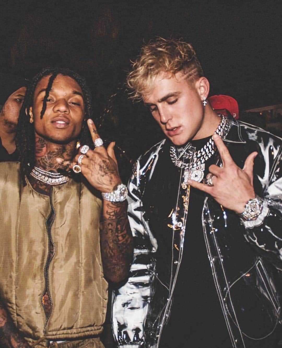 ジェイク・ポールさんのインスタグラム写真 - (ジェイク・ポールInstagram)「I told @swaelee that if this pic gets 100k comments i’ll get the same neck tat as him」3月27日 6時10分 - jakepaul