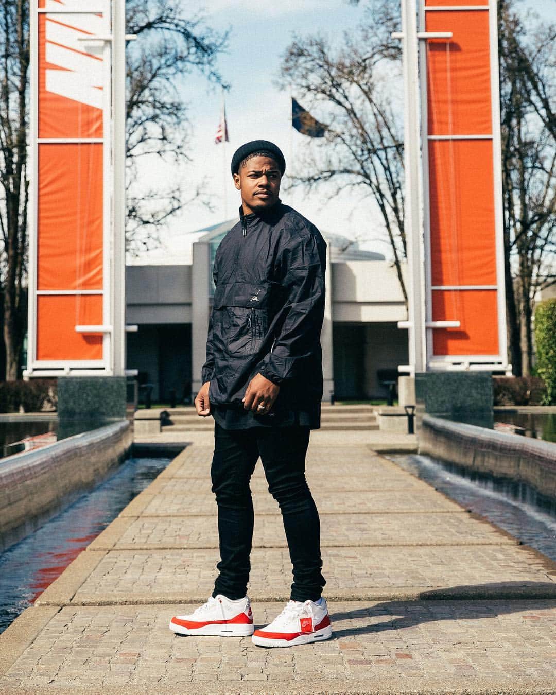 Jordanのインスタグラム：「Air legacy. To celebrate #AirMaxDay, @Sterl_Shep3 reps the #AirJordan III Tinker ‘Air Max I’ - dropping on 3.30.」