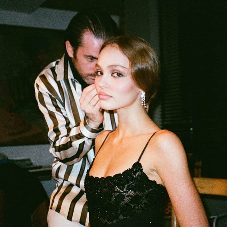 リリー・ローズのインスタグラム：「Shoutsout @saraifiszel @mr_alexandrycosta 2 much love 🌹❤️🌹」