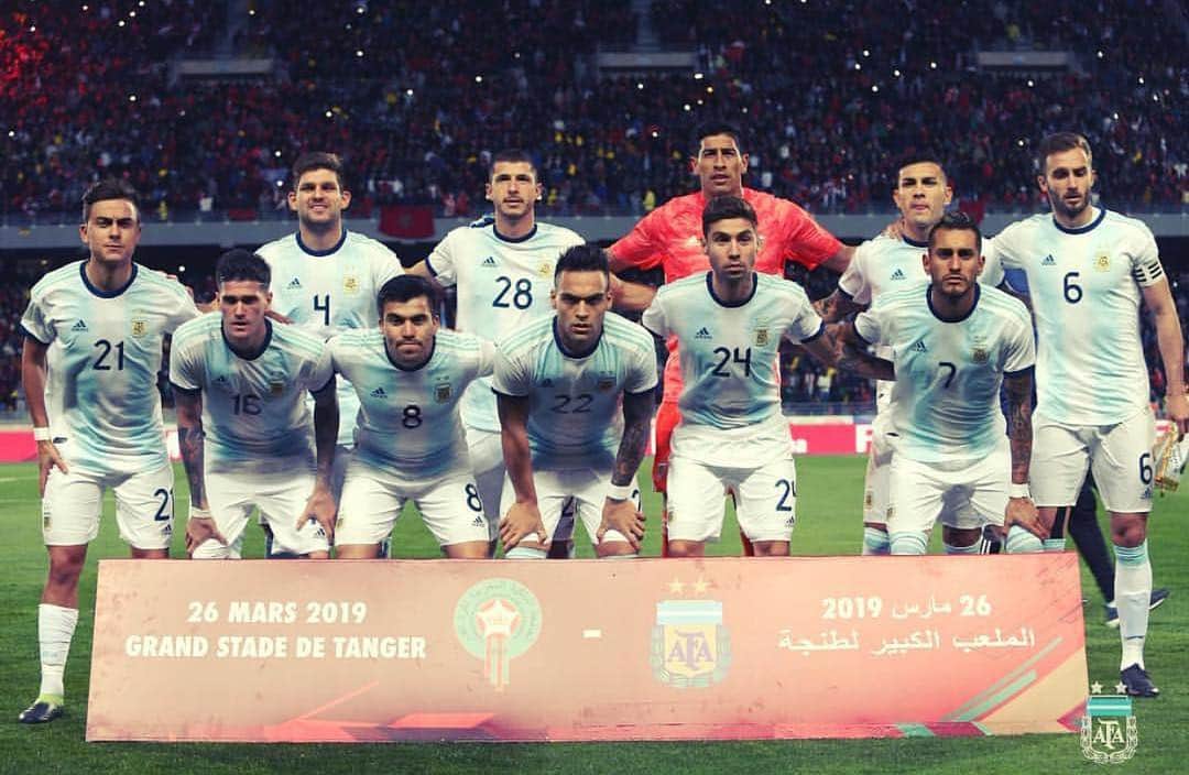 レアンドロ・ダニエル・パレデスのインスタグラム：「Vamos argentina 🇦🇷💪🏽」