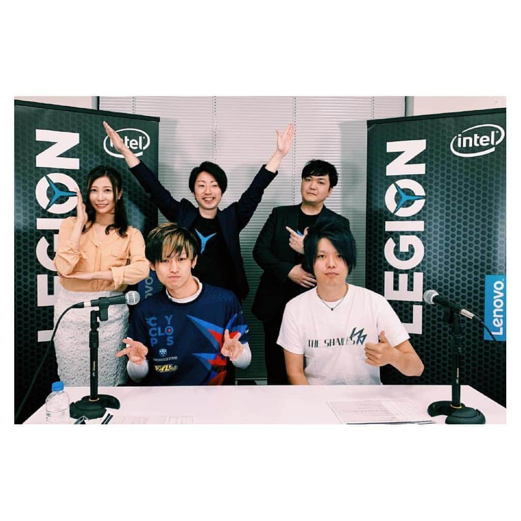 橘亜李彩のインスタグラム：「【Legion Doujou Cup】 . Lenovo Japan主催 PUBGのDUOオンライン大会 . 全体のMCをさせていただきましたー！ Lenovoさん主催、初の大会ということでいろいろなトラブルもありつつも、お馴染みの実況解説メンバーと楽しくあっという間の時間でした！ . 普段は4人1チームのSQUADばかり見てますが、2人1チームのDUOもすごく面白かったですね！ 第二回もあるといいなぁ！ . 大会よ！もっと増えよ！ ゲーム業界よ！もっと盛り上がれ！ . . . #PUBG #lenovo #lenovolegion  #ゲーム #game #esports #MC」