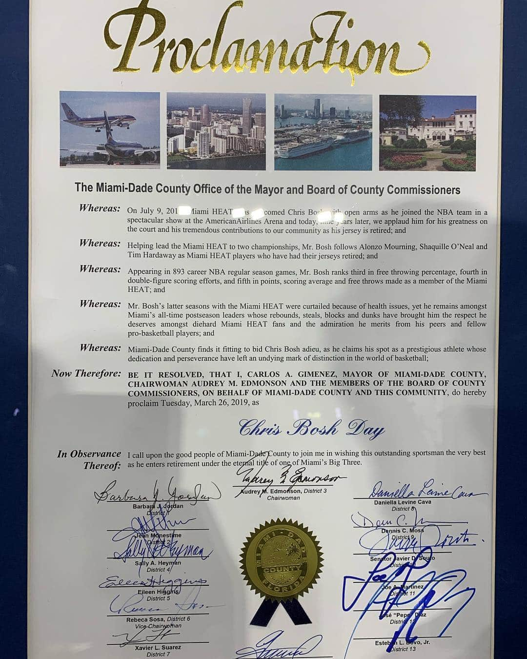 Miami HEATさんのインスタグラム写真 - (Miami HEATInstagram)「‪It’s official! Tuesday, March 26, 2019 is @ChrisBosh Day in Miami-Dade County!‬ ‪#ThankYouChr1s‬」3月27日 9時06分 - miamiheat