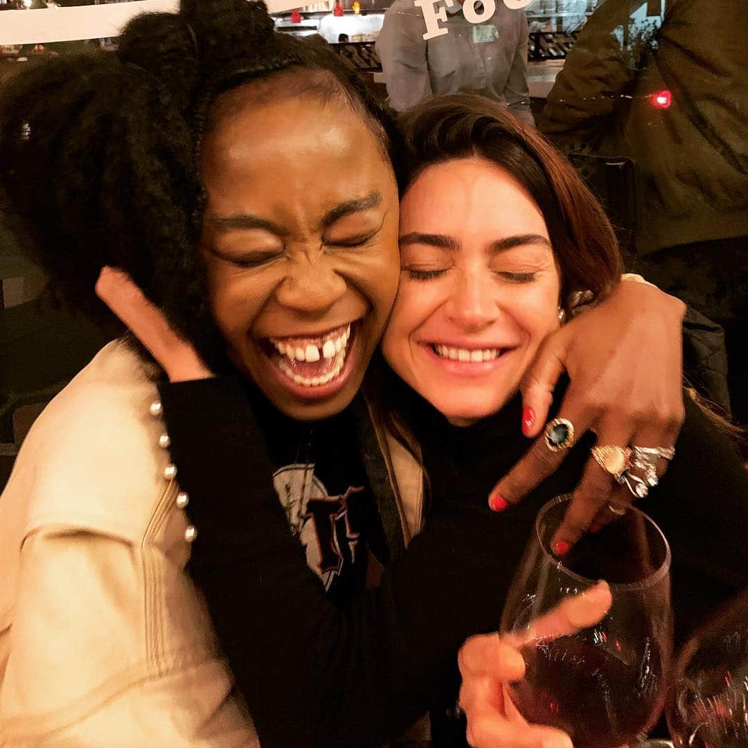 Thaila Ayalaさんのインスタグラム写真 - (Thaila AyalaInstagram)「It’s been a pleasure to share Life, Joy, Learnings and a Lot of Love with you my pollen @nanaghana  Missed you @cynthiamurell」3月27日 9時20分 - thailaayala