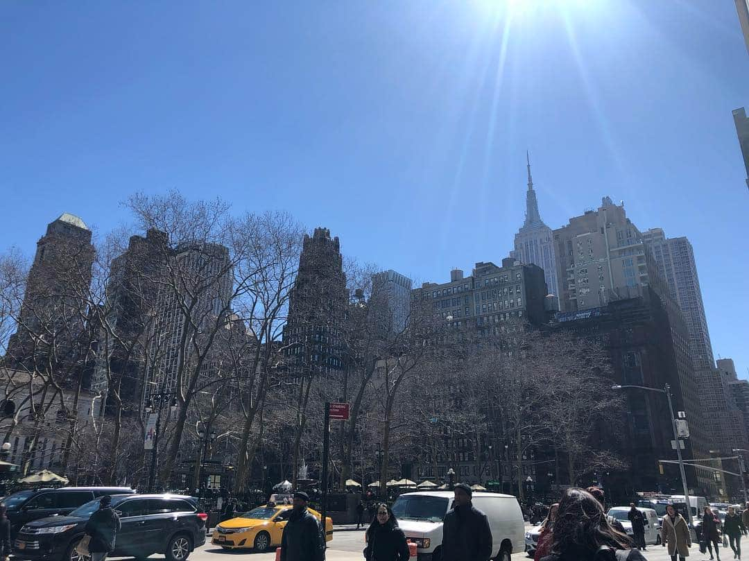 石田安奈さんのインスタグラム写真 - (石田安奈Instagram)「🗽❤️#broadway #NYC #ny」3月27日 9時26分 - annaishida_0527