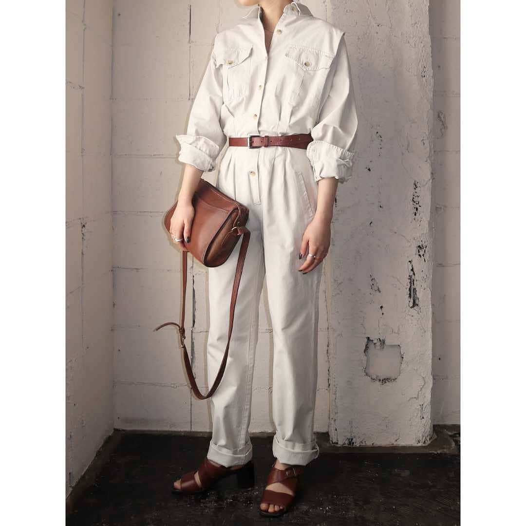吉祥寺 古着屋 Orfeoのインスタグラム：「Jumpsuit Style  #Orfeo #Kichijoji #Tokyo #vintage #used #fashion #coodinate #outfits  掲載商品のお問い合わせはメールにて承っております。コメント、DMでのお問い合わせは受け付けておりませんのでご了承ください。」