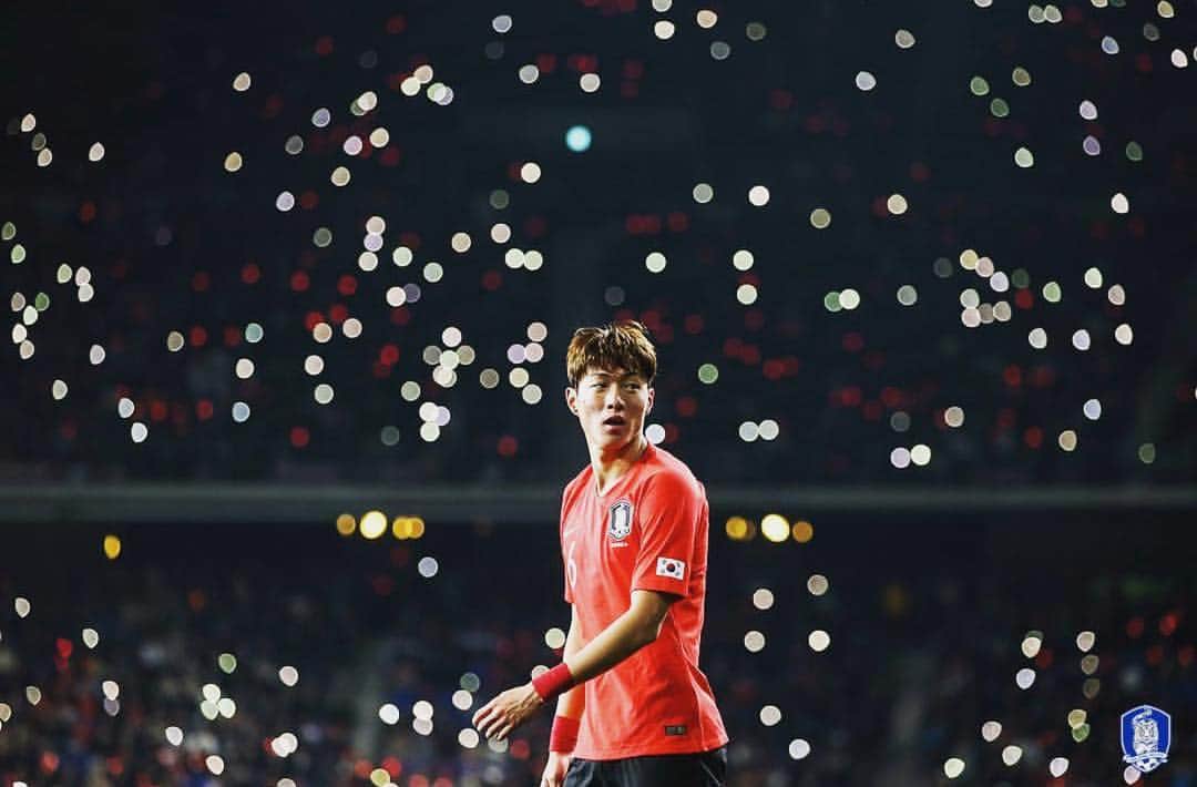 ファン・ウィジョのインスタグラム：「응원해주시고 찾아와주신 모든 팬분들 감사드립니다🇰🇷❤️」