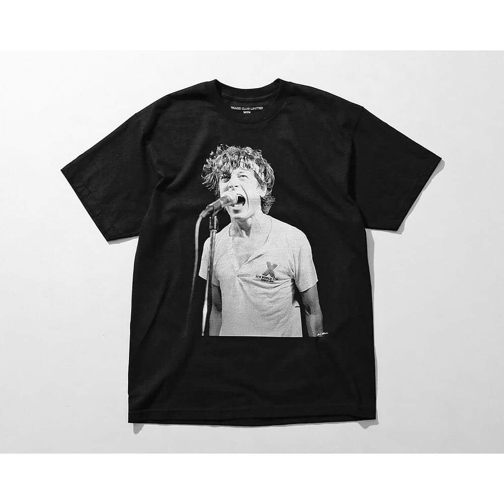 JOURNAL STANDARDさんのインスタグラム写真 - (JOURNAL STANDARDInstagram)「【 IMAGE CLUB LIMITED × JOURNAL STANDARD 】 アメリカンハードコア界の重鎮 Keith Morris 氏がキュレーターを務めるカリフォルニア発の T シャツレーベル「IMAGE CLUB LIMITED」と JOURNAL STANDARD  とのコラボレーションアイテムがローンチ！ . これを記念し、JOURNAL STANDARD 表参道では 3月29日（金）～ POP UP SHOP を展開いたします。 「ICL」の T シャツシリーズや「ICL × JOURNAL STANDARD」のコラボグッズなどを販売するほか、 初日にはオープニングイベントも開催。 . 当日は、「ICL」ファウンダーの Doug Williams 氏と、Keith Morris 氏が揃って来日し、 Keith 氏が所有する BLACK FLAG や CIRCLE JERKS 時代のハンドビルやバックステージパス、 写真等の貴重なアーカイブコレクションをご覧いただけけるギャラリースペースを併設いたします。 . IMAGE CLUB LTD. KeithとDougがタッグを組みImage Club Limitedを立ち上げる。 このブランドでは、各分野で最も優れていると二人が考えるフォトグラファーの写真を採用したTシャツのコレクションを展開。 南カリフォルニアのクラブやストリートで共に育った仲間たちによる様々な写真を厳選し世に送り出すのがブランドの使命だ。 / IMAGE CLUB LIMITED × JOURNAL STANDARD are proud to present our collaboration capsule !! IMAGE CLUB LTD. is co-founded by Keith Morris who is most recognizable name at American hardcore vocalist in  California . POP-UP SHOP at The JOURNAL STANDARD Omotesando Store form 29th March to celebrate our first official collaboration. You can get  ICL × JOURNAL STANDARD items and special live even at first day. . Doug Williams and Keith Morris and  will join our event at first day and  represent archive collection  galley space of handbill ,back stage pass,and rare photos in our store . . IMAGE CLUB LTD.  Together Keith and Doug have teamed up to bring you Image Club Limited. An enterprise where we will be bringing you a series of t-shirts with photographs taken by people we consider to be the best at what they do. Image Club Ltd. will curate an exhibit of various images shot by our friends who we have grown up with in the clubs and streets of Southern California . . 詳細は、ハイライト "Recommend" から . . S/S Tee : ¥6,000+tax　 L/S Tee : ¥7,500+tax . . #ジャーナルスタンダード  #journalstandard  #baycrews #2019ss #imageclublimited #keithmorris #offofficial #blackflag #circlejerks #fljmagazine #backdropbomb #jsomotesando #fashion」3月27日 12時04分 - journalstandard.jp