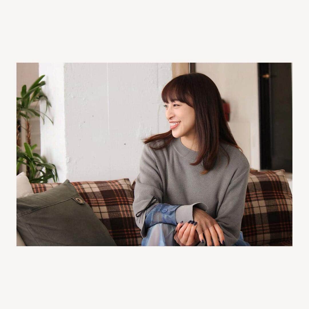 音月桂さんのインスタグラム写真 - (音月桂Instagram)「😃😃😃 今日も素敵な1日にしましょーっ🌈🌈 #photoshooting  #smile #CHERIE」3月27日 12時13分 - keiotozuki_official