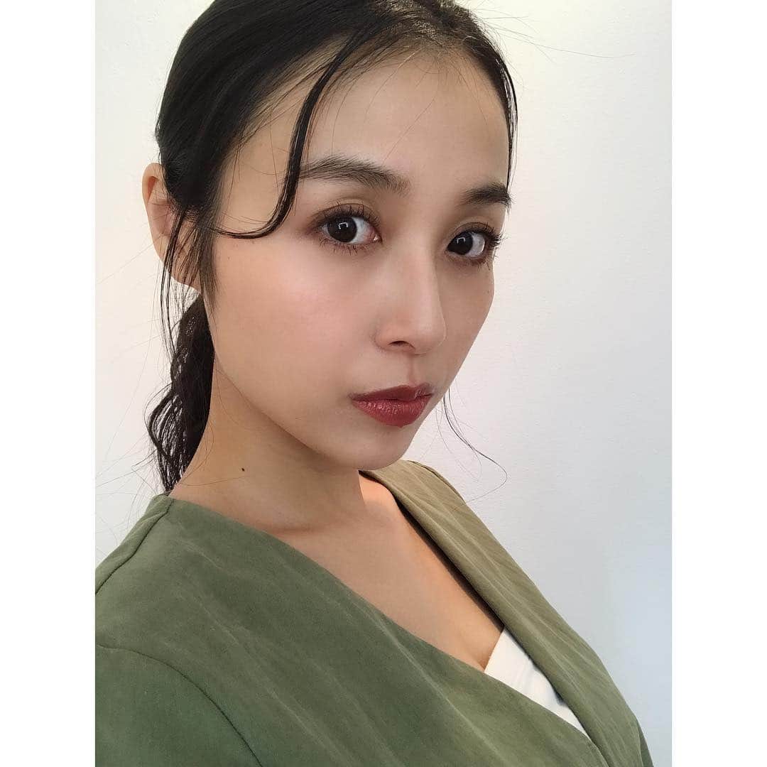 渡辺未優のインスタグラム：「. 🥀 . #makeup @_sui.47_ .」
