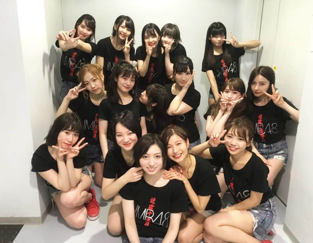 大段舞依さんのインスタグラム写真 - (大段舞依Instagram)「🎤 . 3.26 #近畿十番勝負2019  team N 柏原市民文化会館💃 . Nがトップバッターとして 素敵な初日を迎えれました！ . うちわ コール たくさん見つけて 聞こえて本当に幸せでした♡ . 次は、4月1日 オリックス劇場！ . #2019倍 #柏原市民文化会館  #近畿十番勝負2019」3月27日 12時39分 - maichi_1004