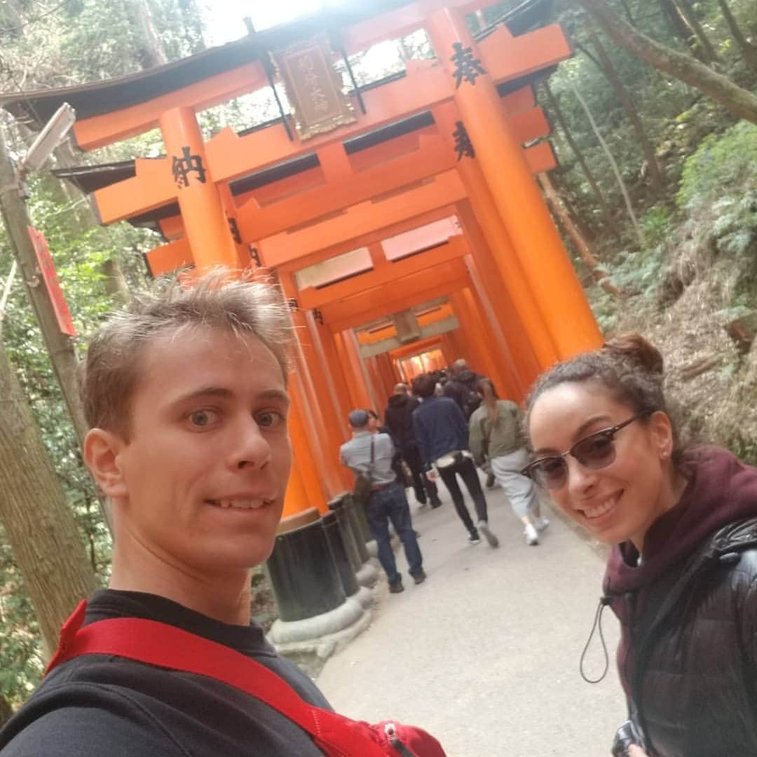 ミハル・ブジェジナさんのインスタグラム写真 - (ミハル・ブジェジナInstagram)「Amazing day trip to Kyoto with my better half @d_montalbano couldnt ask for a better finish to our vacation in Japan #japan  #kyoto #history #sightseeing #michalbrezina #danimontalbano #vacation #beautiful」3月27日 22時18分 - mick_brezina