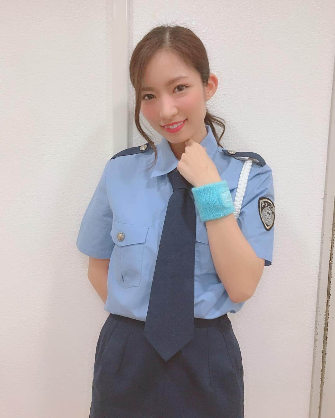 岸田麻佑さんのインスタグラム写真 - (岸田麻佑Instagram)「♡ ・看護婦さん ・婦警さん ・ピーチ担当🍑のアイドル . . 今回演じた中で人気やったのは、この３つでした^ - ^次の舞台は先生役だよ👩‍🏫 . #トキヲイキル #コスプレ」3月27日 22時49分 - mayu_kishimayu