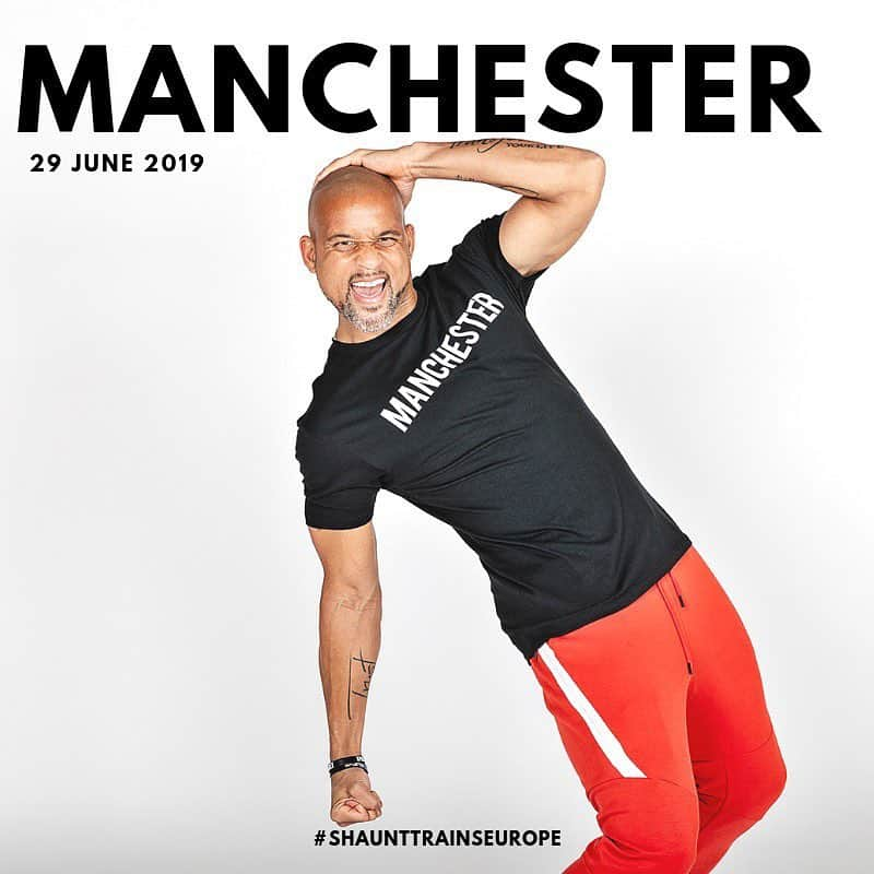 ショウン・トンプソンさんのインスタグラム写真 - (ショウン・トンプソンInstagram)「Manchester! I’m coming back for a 3rd time and I’m so excited to see you again! June 29th! ✈️ Let’s Dig Deep‼️ 🎫 shaunttrainseurope.com 🧳 🎒 💼 👜  #shaunttrainseurope #fitness #shauntlive #fitness #europe #manchester #shaunt #transform20 #insanity #max30」3月27日 14時33分 - shaunt