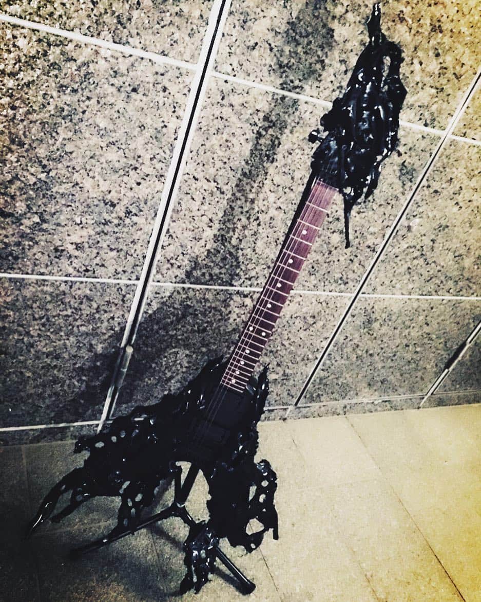 I’LLのインスタグラム：「#ILUA」