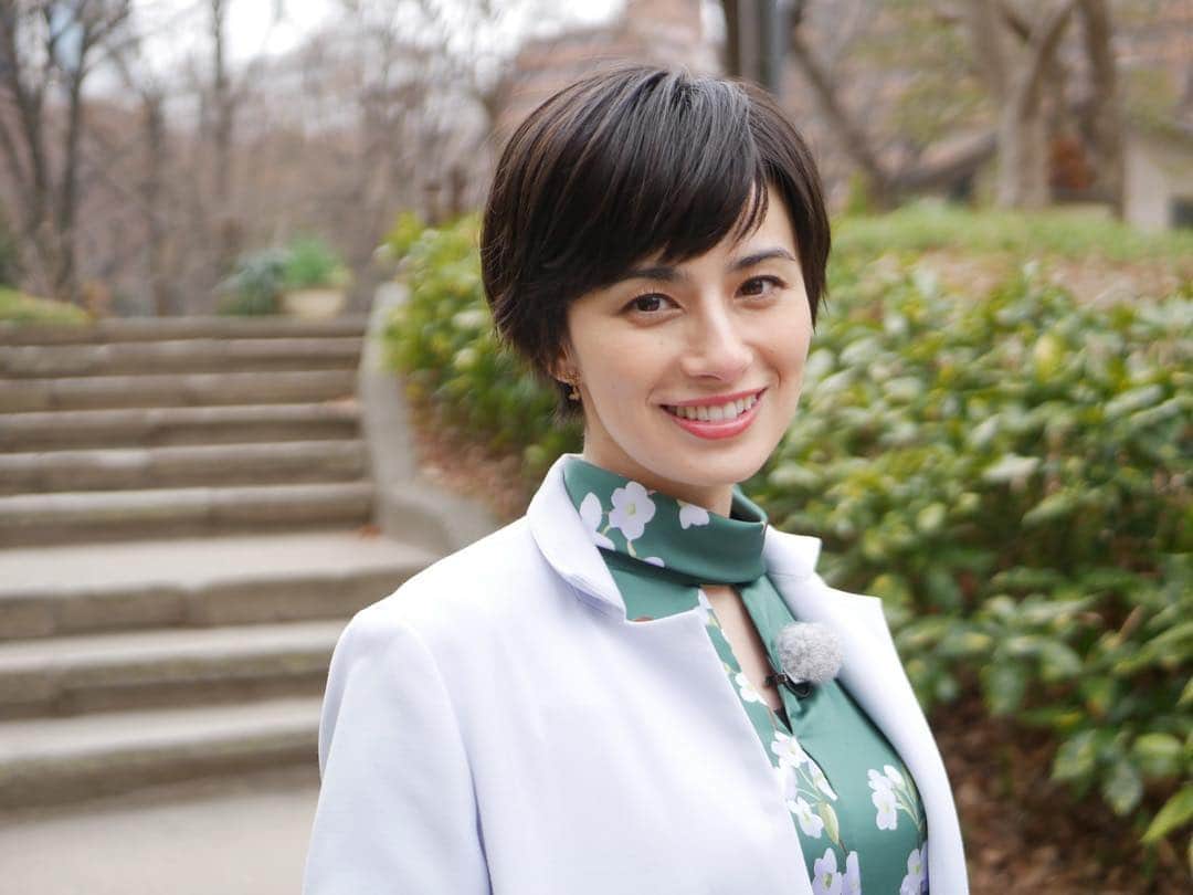 ホラン千秋さんのインスタグラム写真 ホラン千秋instagram 今夜21 54 よりtokyo Mx 東京jobs 最終回の放送です 16年4月から3年間 東京で働くスペシャリストを取り上げてきました 取材に協力して下さった皆さん 番組スタッフの皆さん そして何より