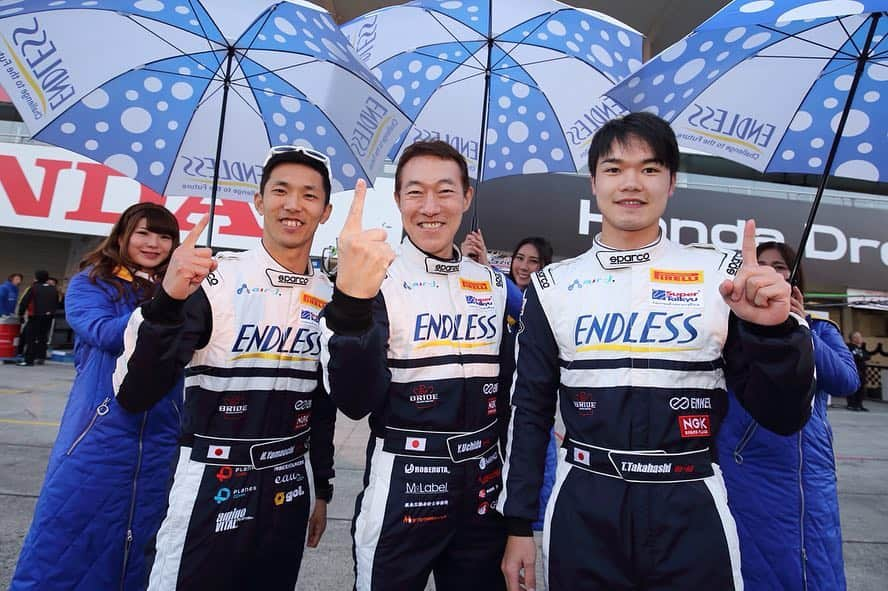 山内英輝さんのインスタグラム写真 - (山内英輝Instagram)「PIRELLI Super Taikyu 2019 Rd1 鈴鹿サーキット #endlessbrakes #3 #amg #スーパー耐久  #s耐 #gt4」3月27日 16時36分 - hidekiyamauchi