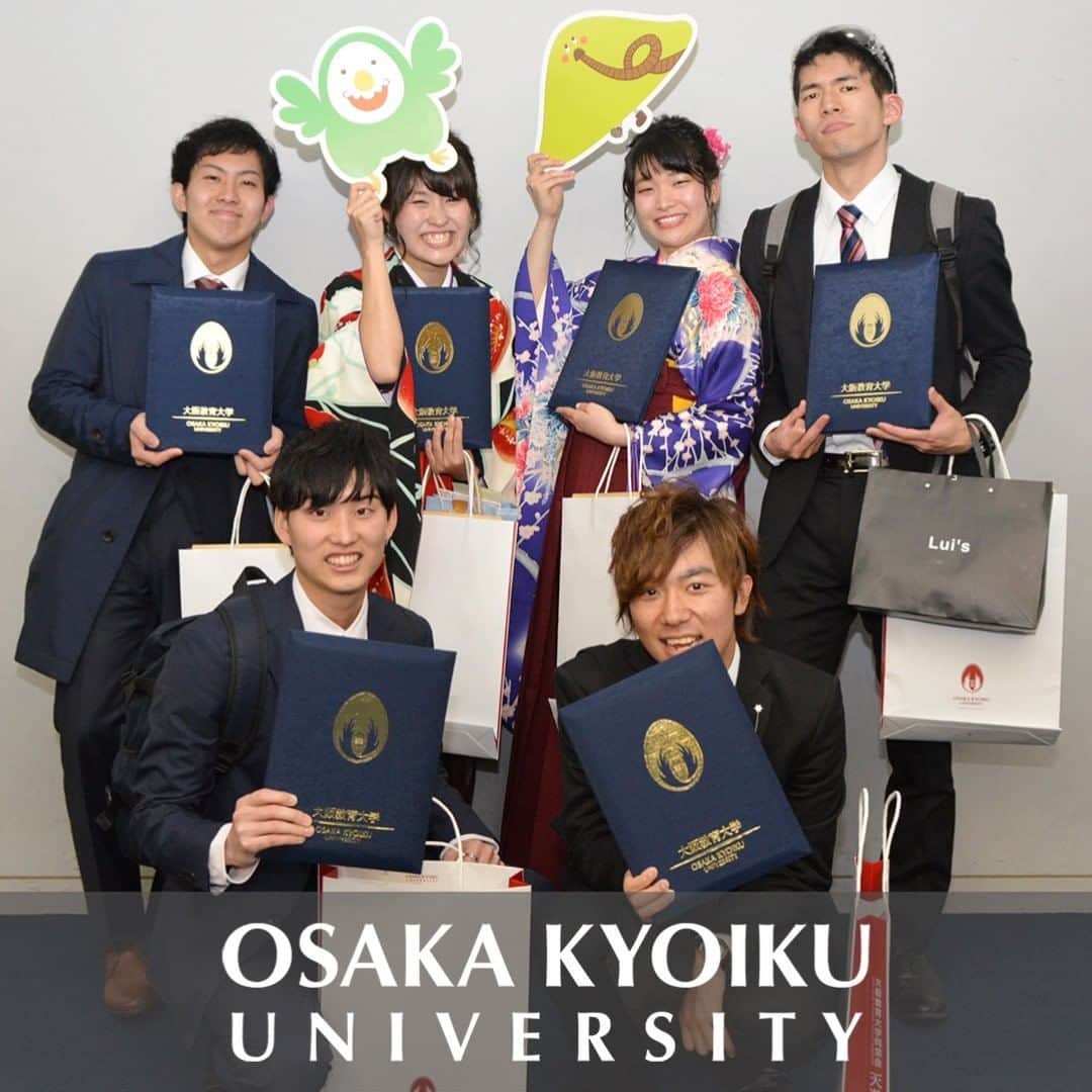 大阪教育大学のインスタグラム：「#daigaku#大学#大学生#大阪教育大学#大阪教育大#大教大#大阪#国立大学#H30年度卒業式」