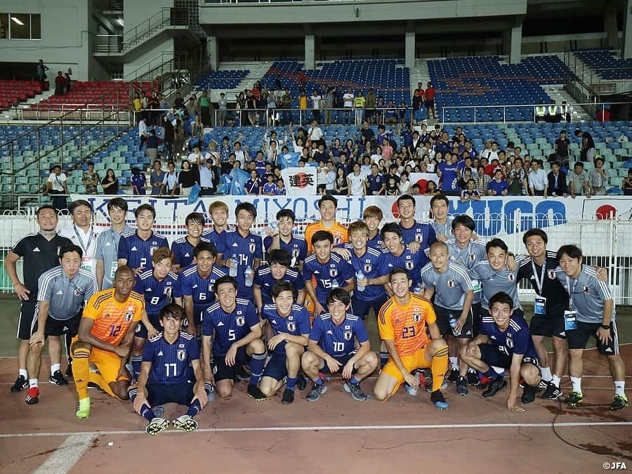 日本サッカー協会さんのインスタグラム写真 - (日本サッカー協会Instagram)「📸Match Photos U-22日本代表は3月26日（火）、AFC U-23選手権タイ2020予選の第3戦でミャンマーと対戦し、7-0で勝利。3連勝でグループ首位となり、AFC U-23選手権タイ2020出場を決めました。 ・ AFC U-23選手権タイ2020予選 グループステージ第3戦 日本 7-0 ミャンマー ⚽7分 #前田大然 ⚽9分 前田大然 ⚽18分 #岩崎悠人 ⚽38分 #中山雄太 ⚽44分 前田大然 ⚽69分 岩崎悠人 ⚽79分 中山雄太 ・ ―――――――――――――――――― AFC U-23選手権タイ2020予選 3/22 8-0 マカオ 3/24 6-0 東ティモール 3/26 7-0 ミャンマー ・ 👉大会情報はJFA.jpへ ――――――――――――――――――」3月27日 16時52分 - japanfootballassociation