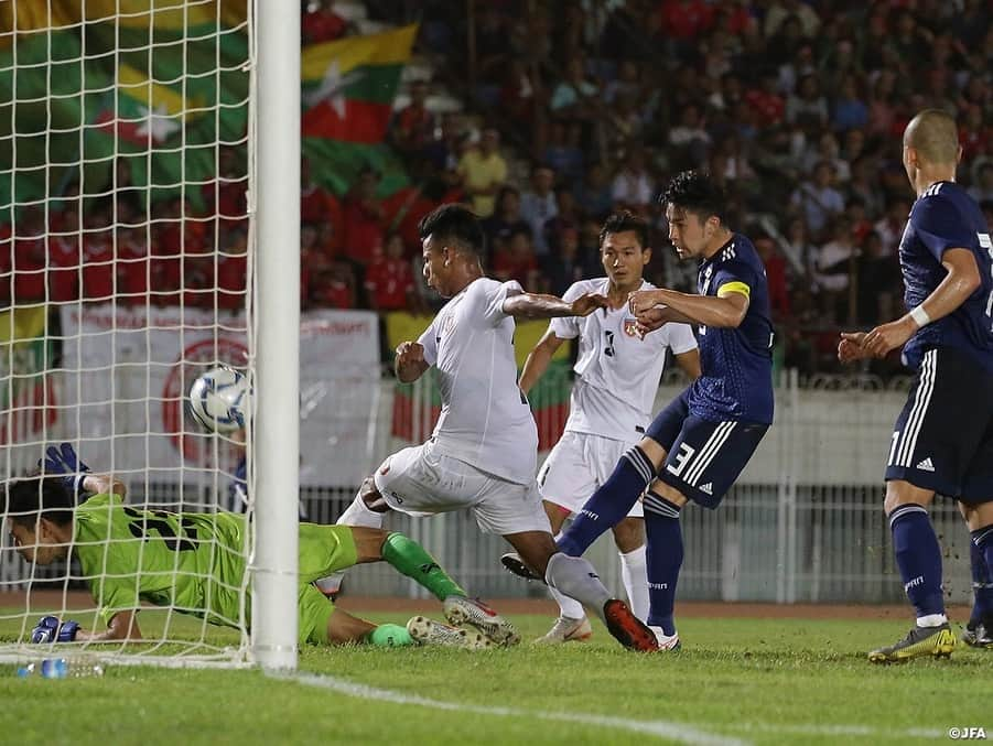 日本サッカー協会さんのインスタグラム写真 - (日本サッカー協会Instagram)「📸Match Photos U-22日本代表は3月26日（火）、AFC U-23選手権タイ2020予選の第3戦でミャンマーと対戦し、7-0で勝利。3連勝でグループ首位となり、AFC U-23選手権タイ2020出場を決めました。 ・ AFC U-23選手権タイ2020予選 グループステージ第3戦 日本 7-0 ミャンマー ⚽7分 #前田大然 ⚽9分 前田大然 ⚽18分 #岩崎悠人 ⚽38分 #中山雄太 ⚽44分 前田大然 ⚽69分 岩崎悠人 ⚽79分 中山雄太 ・ ―――――――――――――――――― AFC U-23選手権タイ2020予選 3/22 8-0 マカオ 3/24 6-0 東ティモール 3/26 7-0 ミャンマー ・ 👉大会情報はJFA.jpへ ――――――――――――――――――」3月27日 16時52分 - japanfootballassociation