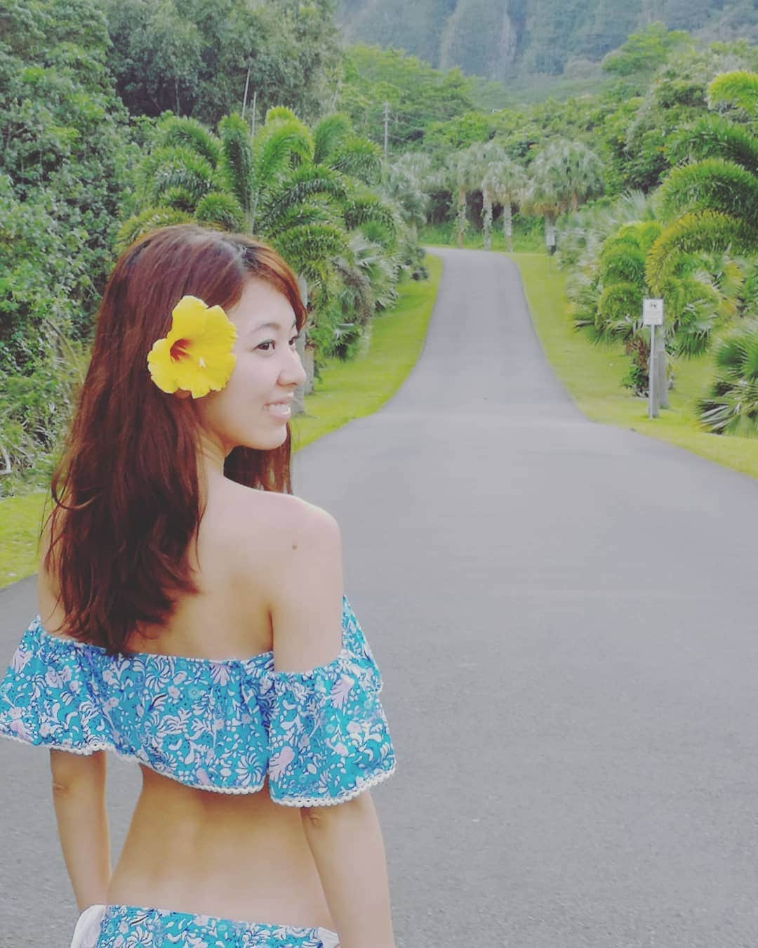 杉山由紀子のインスタグラム：「すごい今日も素敵な経験だらけ💖 * ほんとに感謝の日々🙏✨ * * * #Hawaii #ハワイ #sea #sky #love #flower #旅行 #リゾート」
