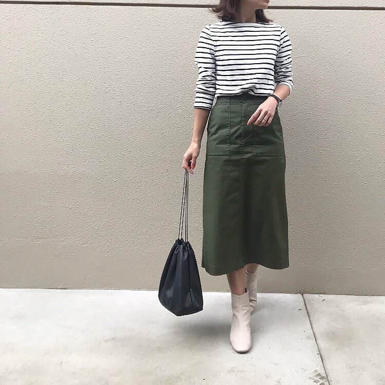 ALICEYさんのインスタグラム写真 - (ALICEYInstagram)「.﻿ ベーシックからトレンドアイテムまで揃うユニクロ。﻿ ﻿ ワードローブに一枚は持っているなんて人も多いのではないでしょうか？🤔﻿ ﻿ 今回は、上下ユニクロで作るスタイルアップ効果◎のコーデを紹介します💞﻿ ﻿﻿ ﻿﻿﻿ ﻿﻿﻿﻿ ﻿▼ プロフィールのURLから記事チェック！ ▽﻿﻿﻿﻿ ﻿﻿﻿ 「上下ユニクロで揃える！　春のスタイルアップコーデ」﻿﻿﻿ ﻿﻿﻿ ﻿﻿﻿﻿ @yoko_0124 @ryococoyr @tommyktk @mika_____akim @chikalicia_ ﻿﻿﻿ thanx❤︎﻿﻿﻿﻿ ﻿ .﻿ #アリシー #ユニクロ #プチプラコーデ #着回しコーデ #着回し#プチプラファッション #ファッション #いもむし女子#ユニクロguコーデ部 #ユニクロコーデ #春カラー #ユニクロきれいめ部 #uniqlo #春コーデ #春 #コーデ#大人コーデ #大人カジュアル#ファッション好きな人と繋がりたい #おしゃれさんと繋がりたい#上下ユニクロ部 #上下ユニクロ #ユニクロ購入品 #スタイルアップコーデ」3月27日 17時05分 - alicey.jp