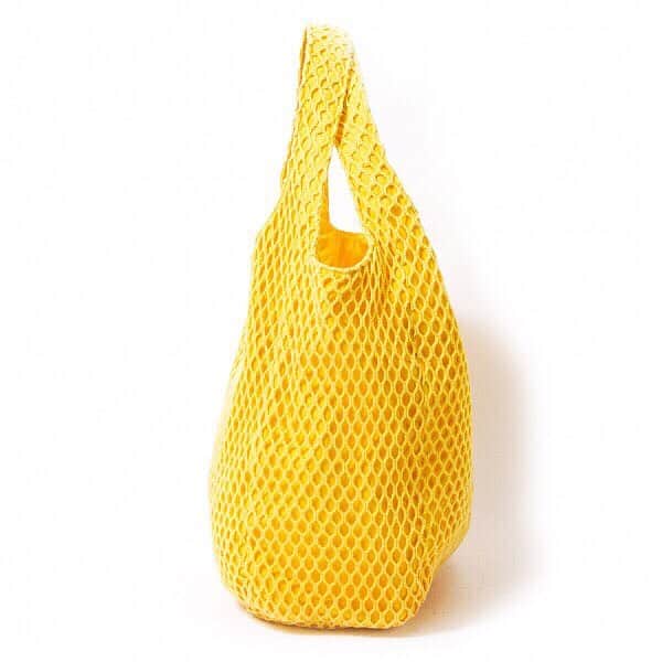 playfulさんのインスタグラム写真 - (playfulInstagram)「【✨Price Down Item✨】 【SALE】リミフゥLIMI  feu ネットレイヤードキャンバスバッグ 黄(¥18,144→ ¥14,515) https://www.playful-dc.com/mobile/products/details49427.html ▲HPにて3buy50%OFFセール開催中♪▲ 新規会員様限定！！ 合計¥8000分クーポン配信中！  tel 0120-129-084 mail hello@playful-dc.com http://www.playful-dc.com #modellife #l4l#f4f#撮影データ #大阪#古着#モデル撮影 #followｍe #fashionista #リミフゥ#limifeu#playful#usedclothing #osakajapan #instapic#instafollow#instagood#instafashion#ootdfashion #outfitmen #coordinate#mode#プレイフル #古着mix#salesalesale #photoshop #着画 #cute#style」3月27日 17時53分 - playful_dc