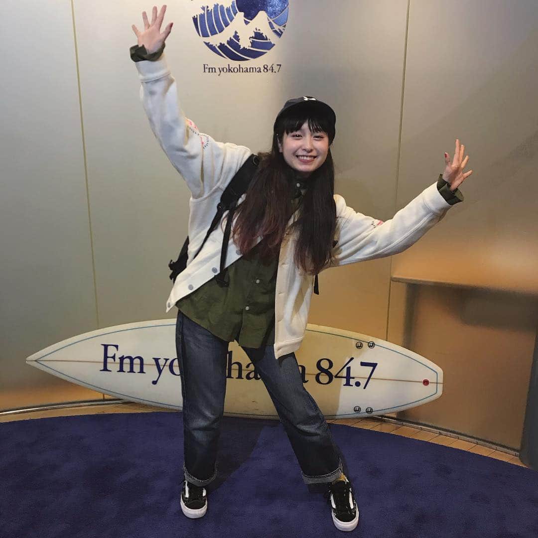 トミタ栞さんのインスタグラム写真 - (トミタ栞Instagram)「4年間ありがとうございました！ #だめラジオ #fmyokohama」3月27日 18時04分 - tomita_shiori