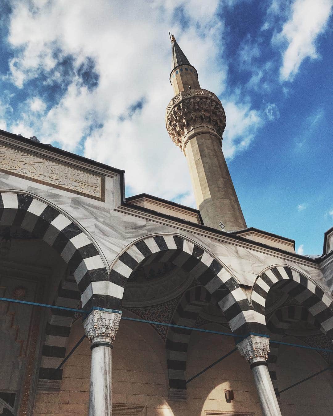 上原歩さんのインスタグラム写真 - (上原歩Instagram)「行ってみたかった場所🕌 全部すき。 全部全部素敵でした。✨ ・ #love #happy #happyday #life  #instagood #mosque #beautiful」3月27日 18時17分 - ayumiuehara
