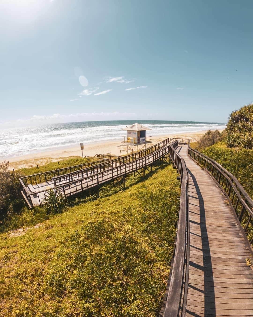 Australiaさんのインスタグラム写真 - (AustraliaInstagram)「Long walks along the beach are a @visitsunshinecoast speciality! 👣@ethancole_photography went for a very scenic coastal stroll at @queensland’s #CoolumBeach, where the boardwalk offers the perfect vantage point for gazing out over both the #beach and #MtCoolum. You might even spot a humpback whale or two during migration season as you walk towards the beach, as these gentle giants make their way past this stunning spot from June to November each year. TIP: Drop into @curlys_mtcoolum for a bite to eat after all that walking and to rest your feet, you’ll need it. 😉  #seeaustralia #thisisqueensland #visitsunshinecoast #travel #explore」3月27日 19時00分 - australia