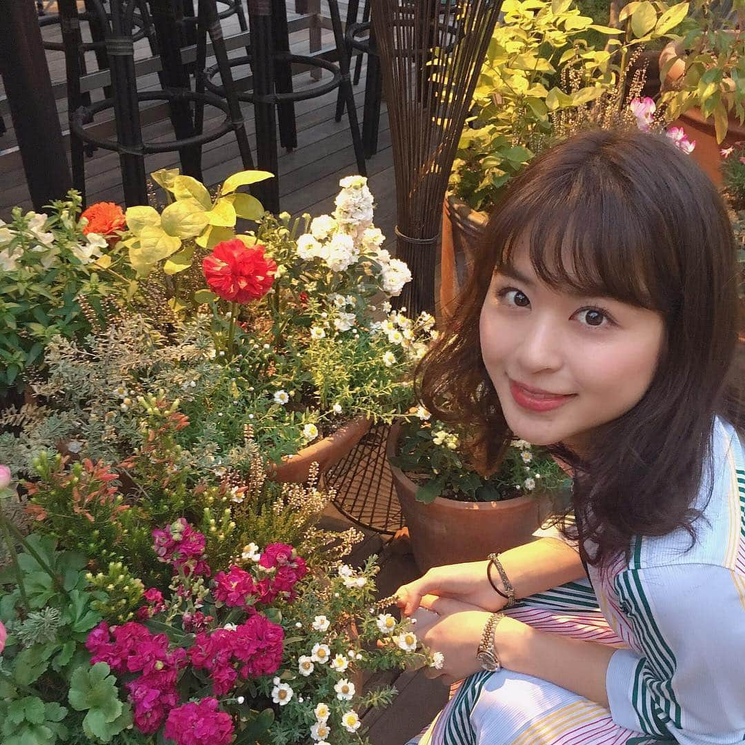 沖田愛加さんのインスタグラム写真 - (沖田愛加Instagram)「お花😍🌷 . おうちにもお花飾ってます💐🌼 #カナルカフェ#神楽坂」3月27日 19時02分 - okita_aika