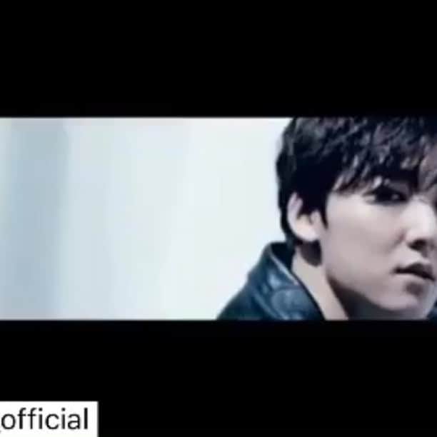 TOMO のインスタグラム：「韓国アーティストKEVIN @kevinwoo_official 「FREEDOM」プロデューサーとしてミュージックビデオ、ジャケ写、担当させていただきました！ #works #producer #musicvideo FREEDOM MUSIC VIDEO (Full Version)公開!  ぜひ見てください✨▶️ @kevinofficialjapan  MV is out now! (Link in bio) Check it out!  FREEDOM 뮤비 많이 봐주세요!」